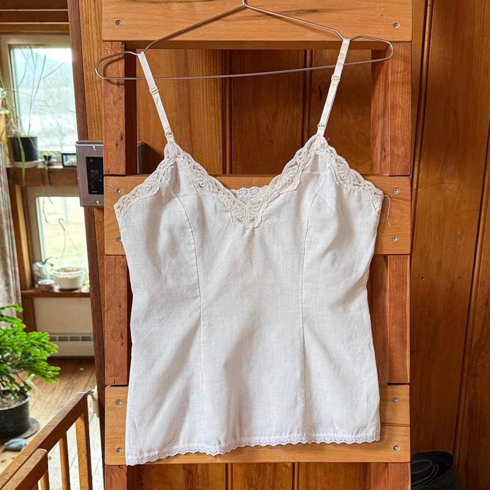 Vintage 80’s White Lace Trim Cami Top